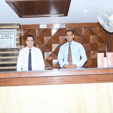Hotel Opulence Pathankot Bagian luar foto