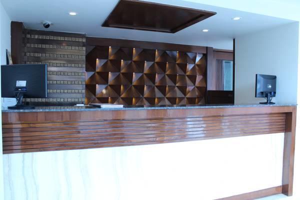 Hotel Opulence Pathankot Bagian luar foto